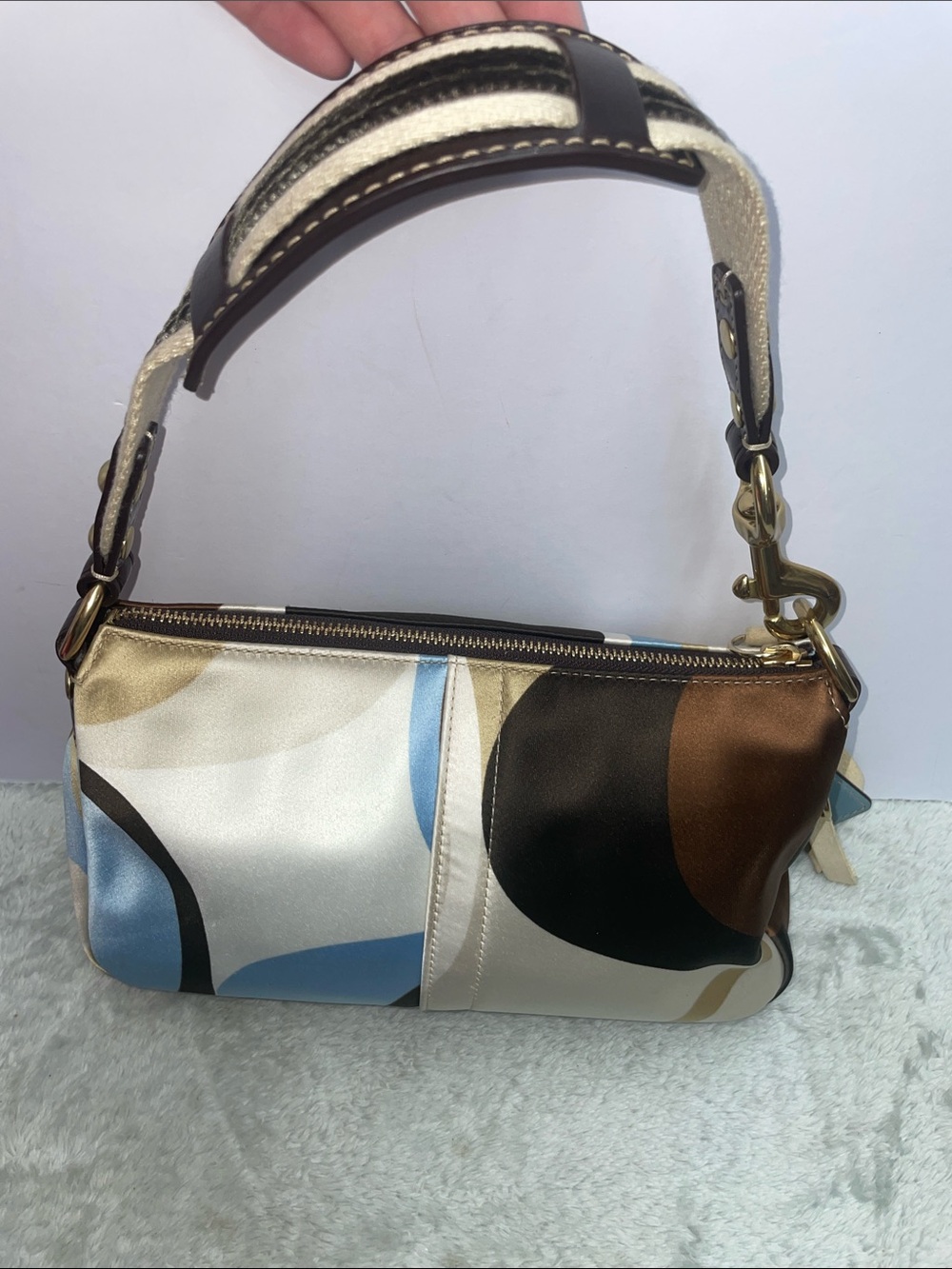 Vintage Coach ‘Hampton Demi’ Scarf Print Hobo - Picture 2 of 14